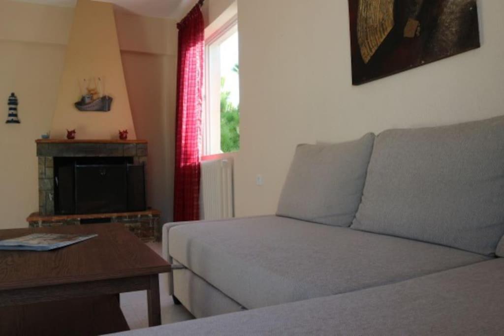 Anestis Apartment Akráta Kültér fotó